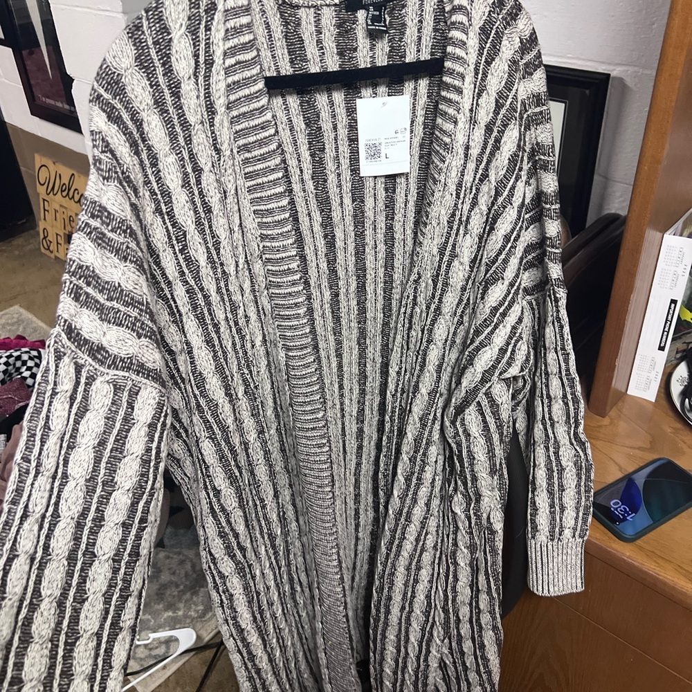Cozy Open-Front Long Cable Knit Cardigan Sweater - Cream & Black